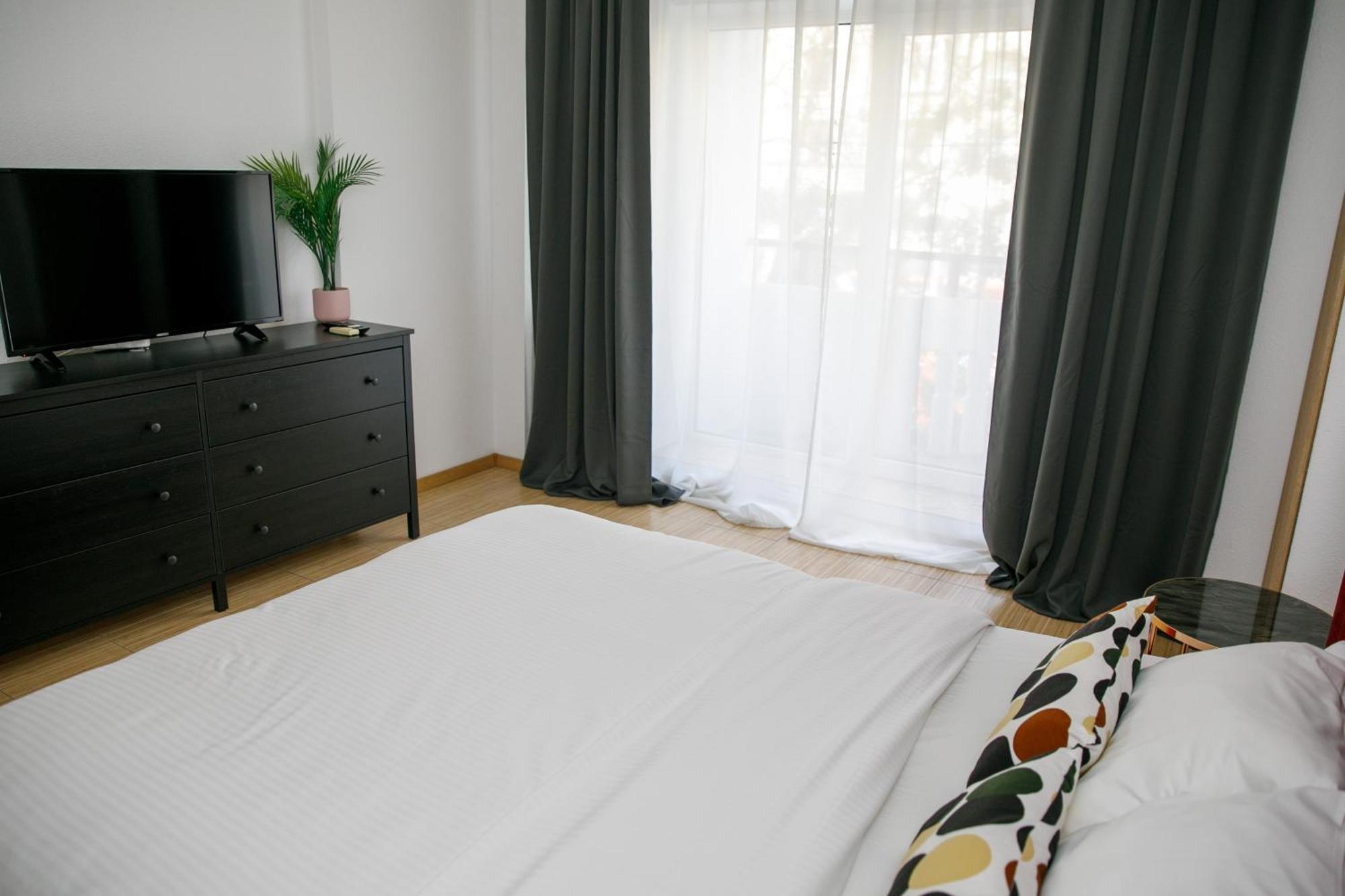 Color Apartments Corneliu Coposu No3 Bükreş Dış mekan fotoğraf