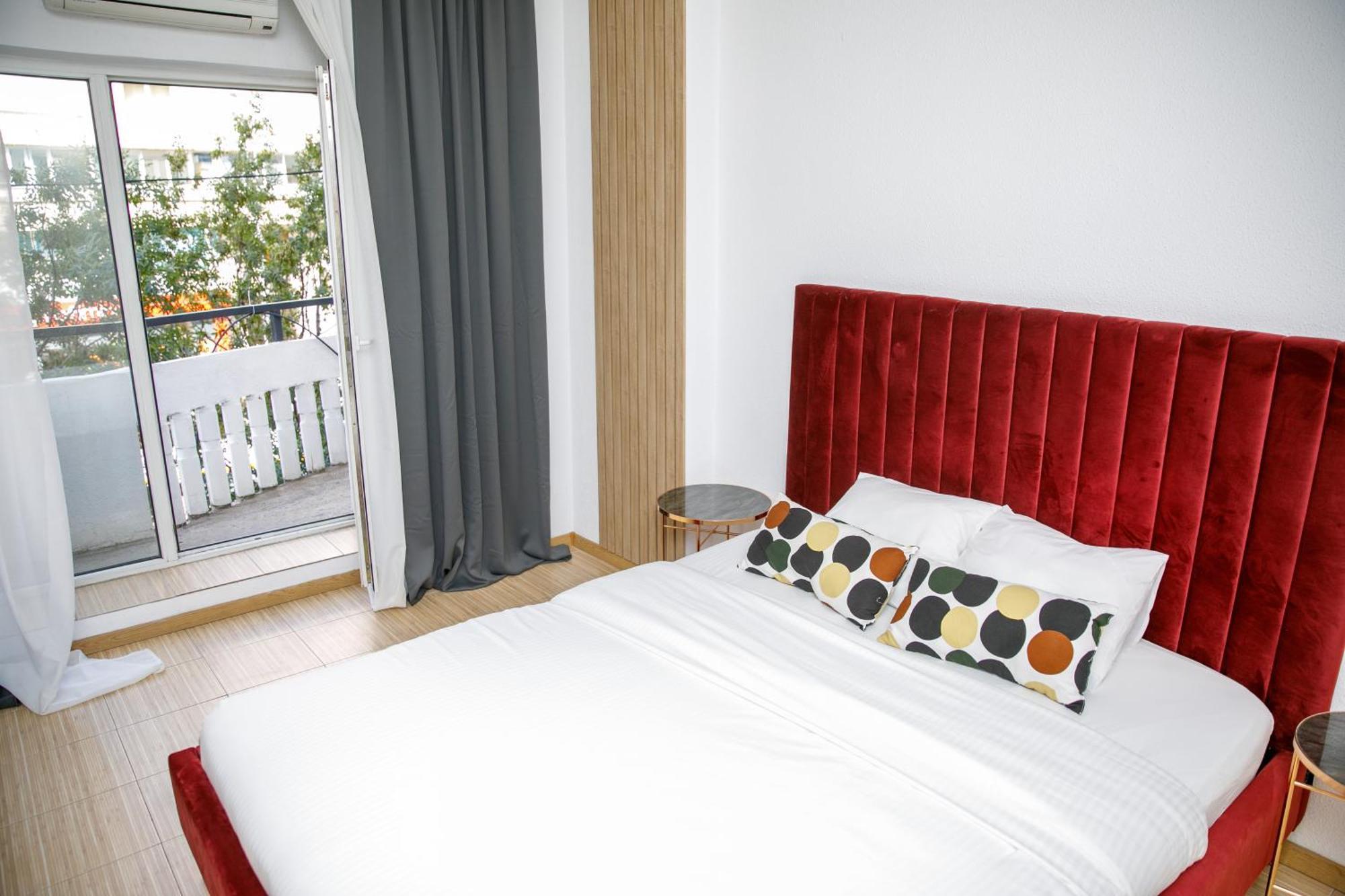 Color Apartments Corneliu Coposu No3 Bükreş Dış mekan fotoğraf
