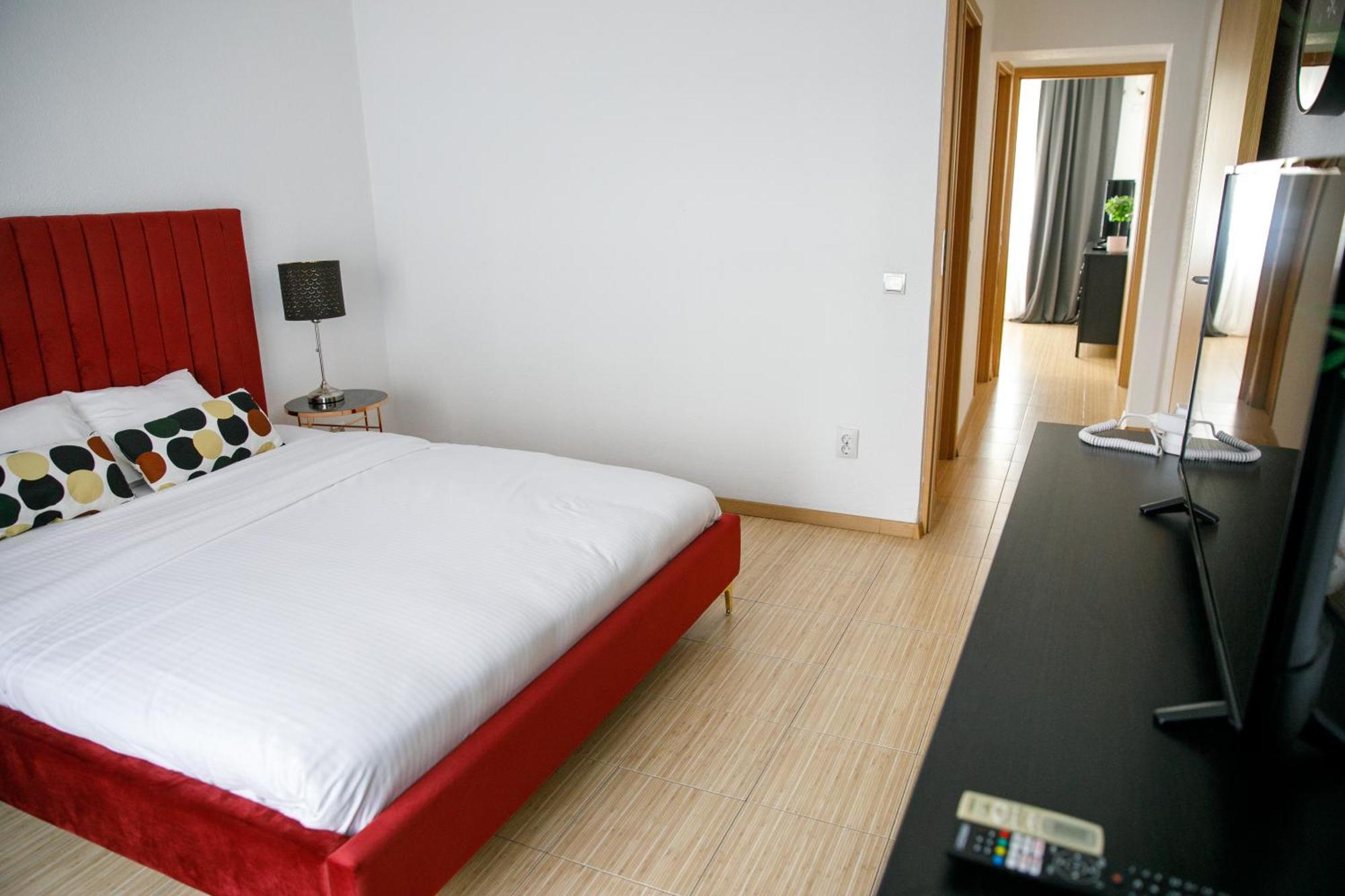 Color Apartments Corneliu Coposu No3 Bükreş Dış mekan fotoğraf